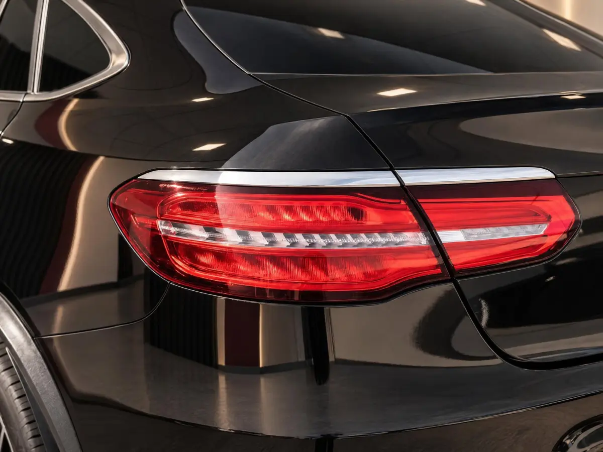 350e 4MATIC Premium Plus AMG Night | Luchtvering | Burmester | Pano | Ventilatie
