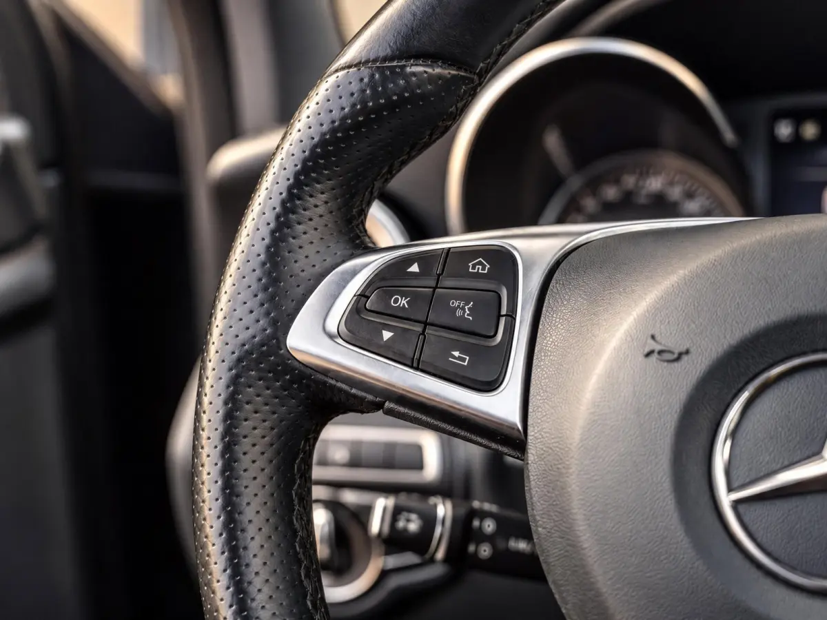350e 4MATIC Premium Plus AMG Night | Luchtvering | Burmester | Pano | Ventilatie