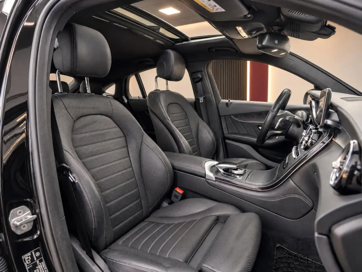 350e 4MATIC Premium Plus AMG Night | Luchtvering | Burmester | Pano | Ventilatie