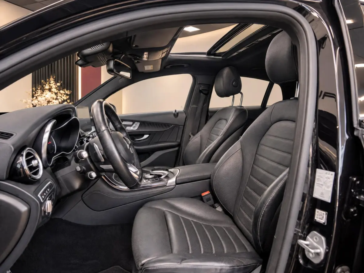 350e 4MATIC Premium Plus AMG Night | Luchtvering | Burmester | Pano | Ventilatie