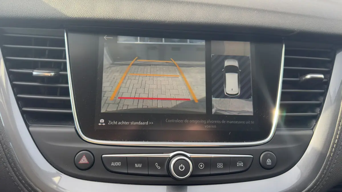 1.6 Turbo 225pk Hybrid innovation | Camera voor & achter | Dode hoek detectie | Apple Carplay / Android Auto | Parkeersensoren achter | | Achteruitrijcamera | Apple Carplay/Android Auto|tele