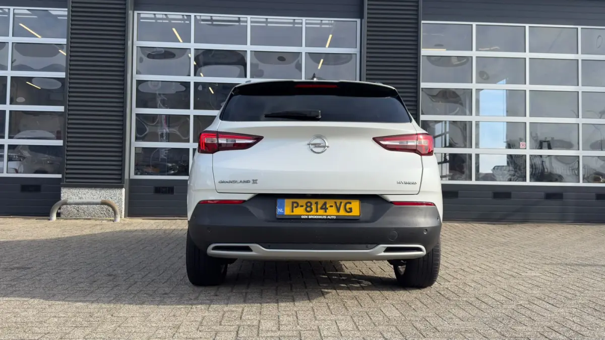 1.6 Turbo 225pk Hybrid innovation | Camera voor & achter | Dode hoek detectie | Apple Carplay / Android Auto | Parkeersensoren achter | | Achteruitrijcamera | Apple Carplay/Android Auto|tele