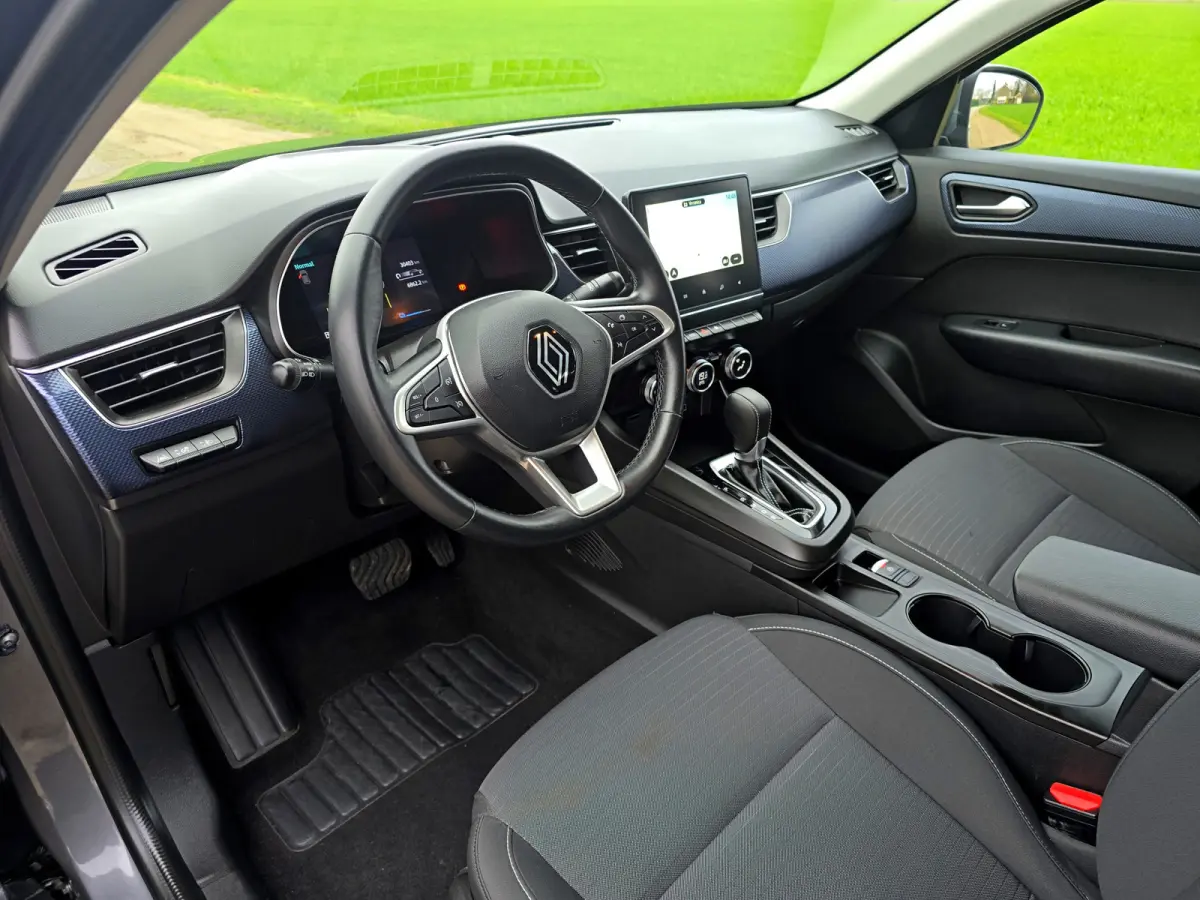 1.6 E-Tech full hybrid 145 evolution - 145 Pk - Euro 6 - ParkeerCamera - Navi - AppleCarplay AndroidAuto
