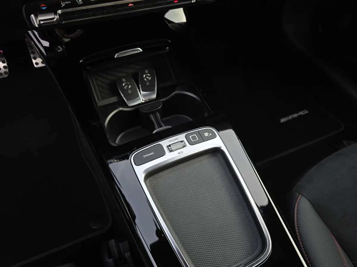 250 e Star Edition AMG Line - 165 Pk - Euro 6 - Navi - Sfeerverlichting