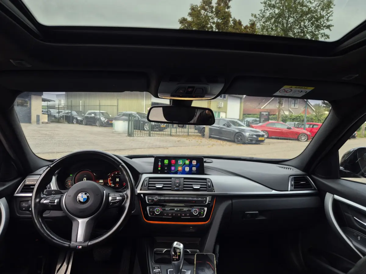 M Sport High Executive Panorama Trekhaak Apple CarPlay 6WB virtual dash NAP NL