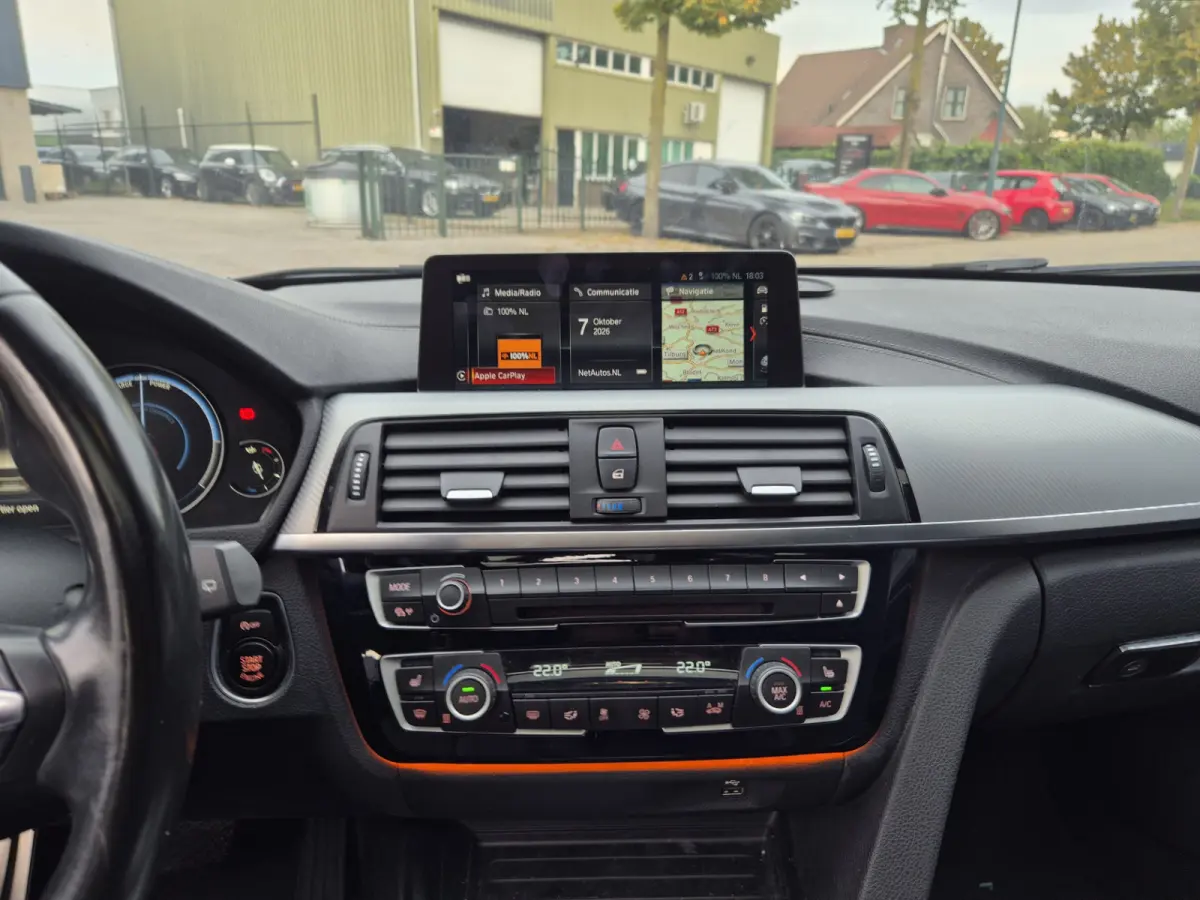 M Sport High Executive Panorama Trekhaak Apple CarPlay 6WB virtual dash NAP NL