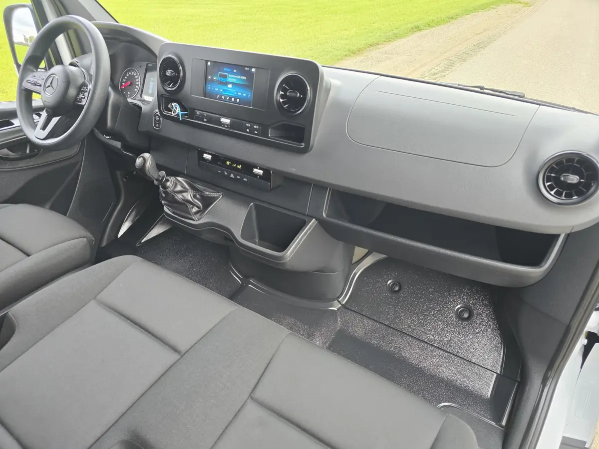315 1.9 CDI L2 H2 RWD - 150 Pk - Euro 6 - Navi - ParkeerCamera - Cruise Control