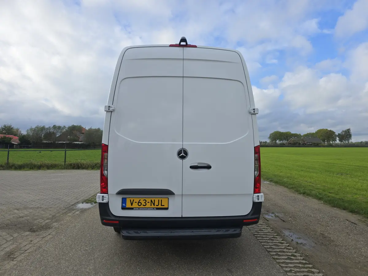 315 1.9 CDI L2 H2 RWD - 150 Pk - Euro 6 - Navi - ParkeerCamera - Cruise Control