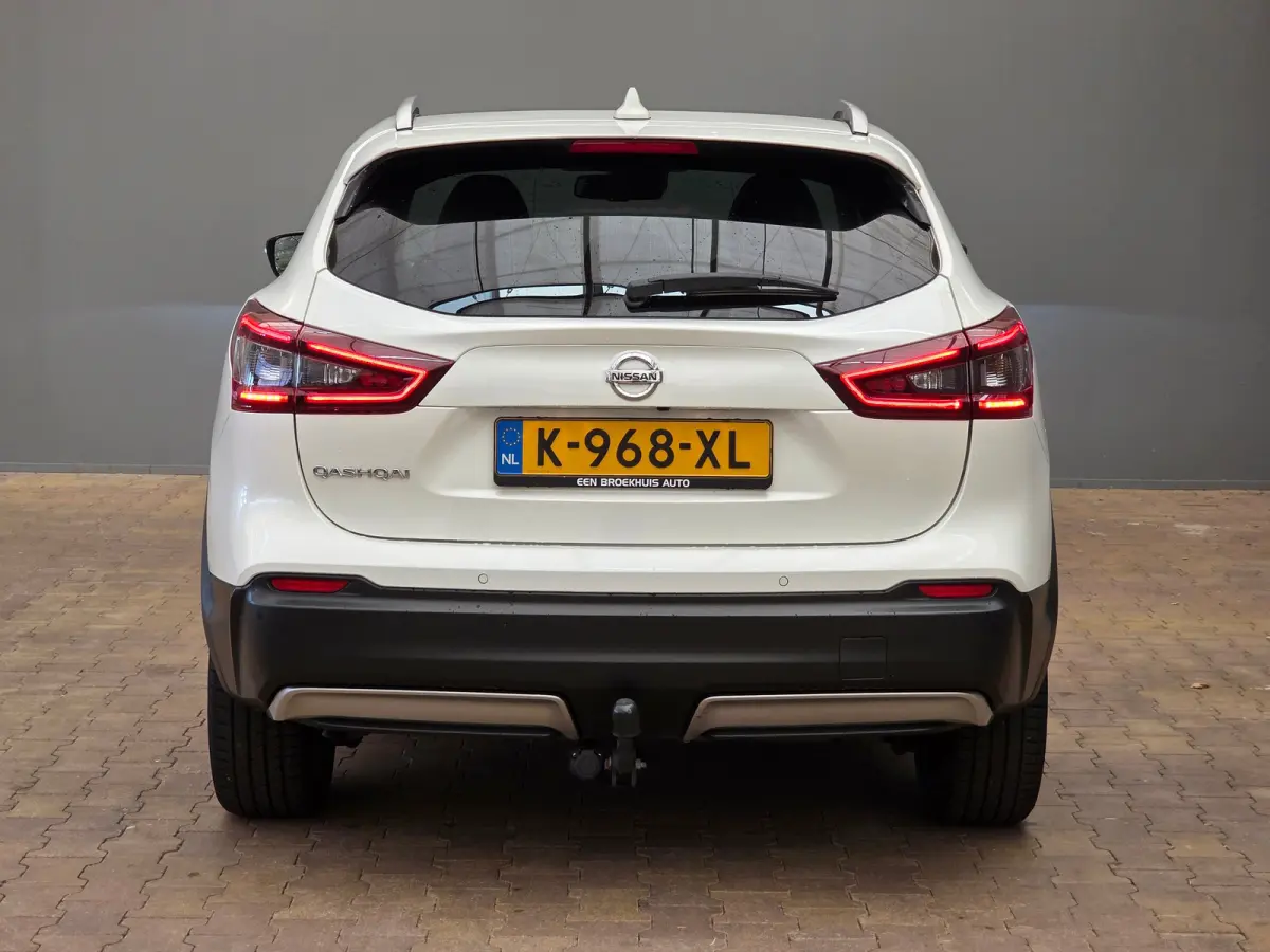 1.3 DIG-T Premium Edition 19" Lichtmetaal | Lederen Bekleding | Trekhaak | Panorama Dak | Elek. Stoelen | Camera Rondom | Cruise | Navigatie  | Airco (automatisch) | Apple Carplay/Android Au