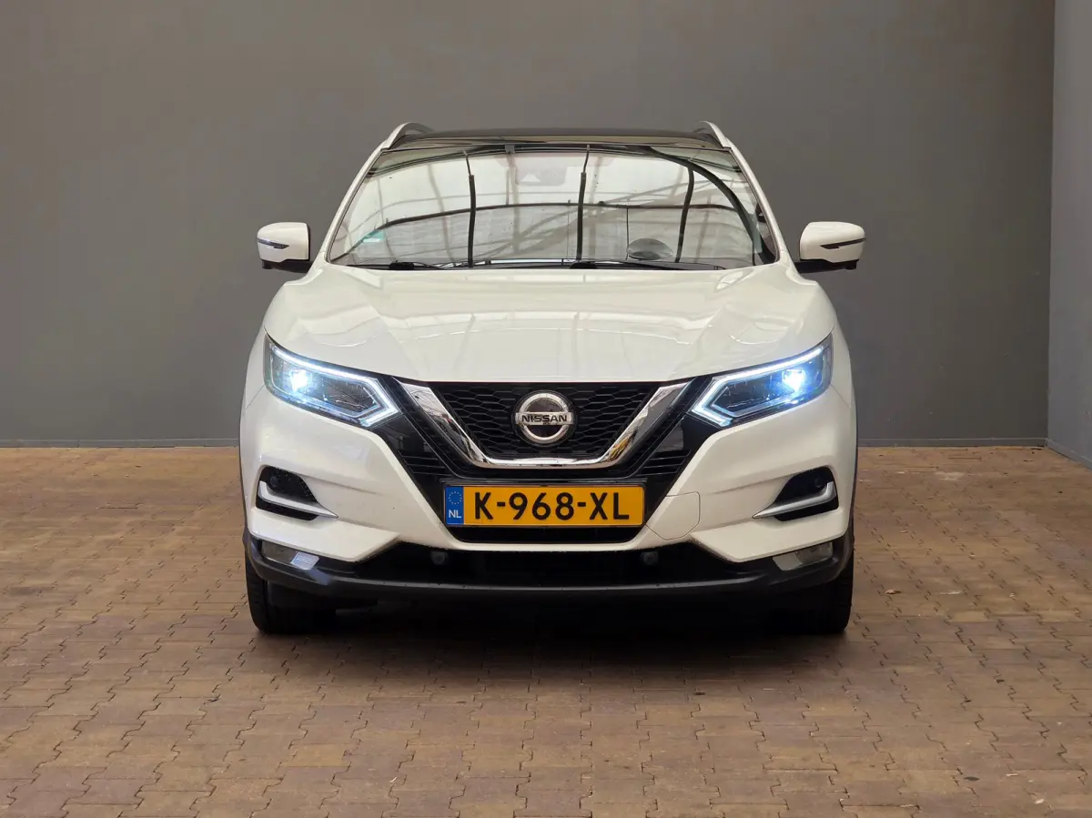 1.3 DIG-T Premium Edition 19" Lichtmetaal | Lederen Bekleding | Trekhaak | Panorama Dak | Elek. Stoelen | Camera Rondom | Cruise | Navigatie  | Airco (automatisch) | Apple Carplay/Android Au