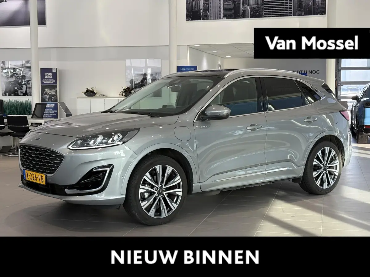 2.5 PHEV Vignale | TREKHAAK | PANORAMADAK | CARPLAY | ADAPTIVE CRUISE CONTROL | DODE HOEK DETECTIE | NAVI | CAMERA