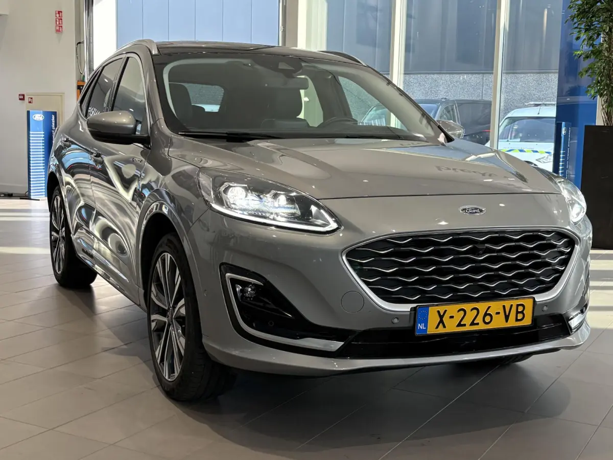 2.5 PHEV Vignale | TREKHAAK | PANORAMADAK | CARPLAY | ADAPTIVE CRUISE CONTROL | DODE HOEK DETECTIE | NAVI | CAMERA
