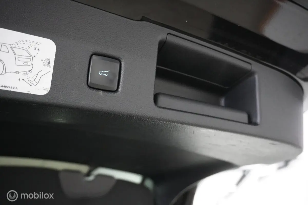 2.5 PHEV St-line X 225 PK | winter pack |