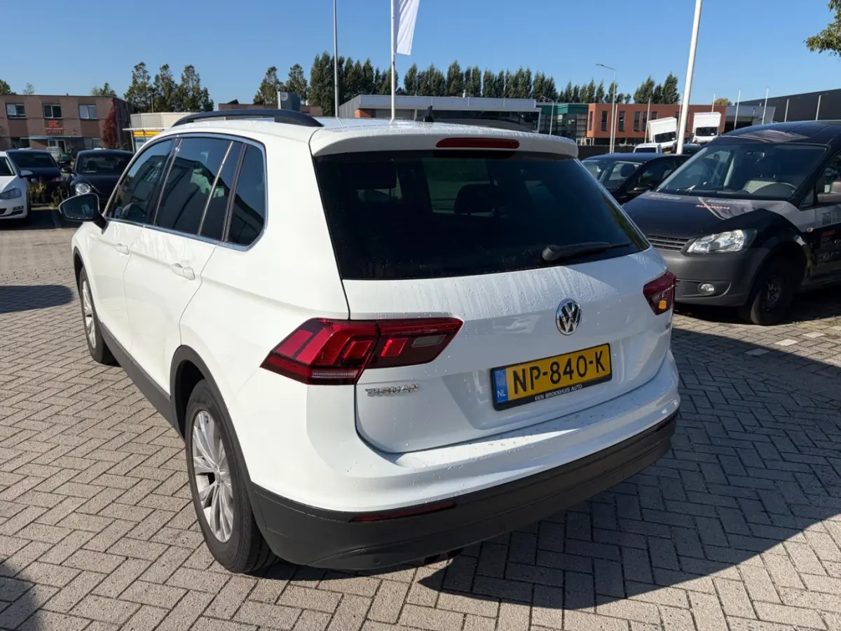 1.4 TSI 150 pk ACT Comfortline | Trekhaak | Naviagatie | Climatronoc | Parkeersensoren | Cruise control |