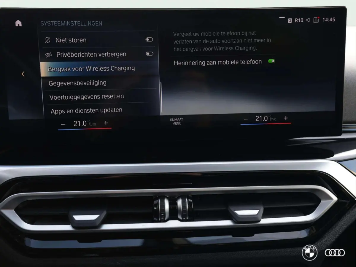 330e LCI / PANODAK / KEYLESS / HIFI / AMBIENTE / 18" / DRAADLOOS LADEN