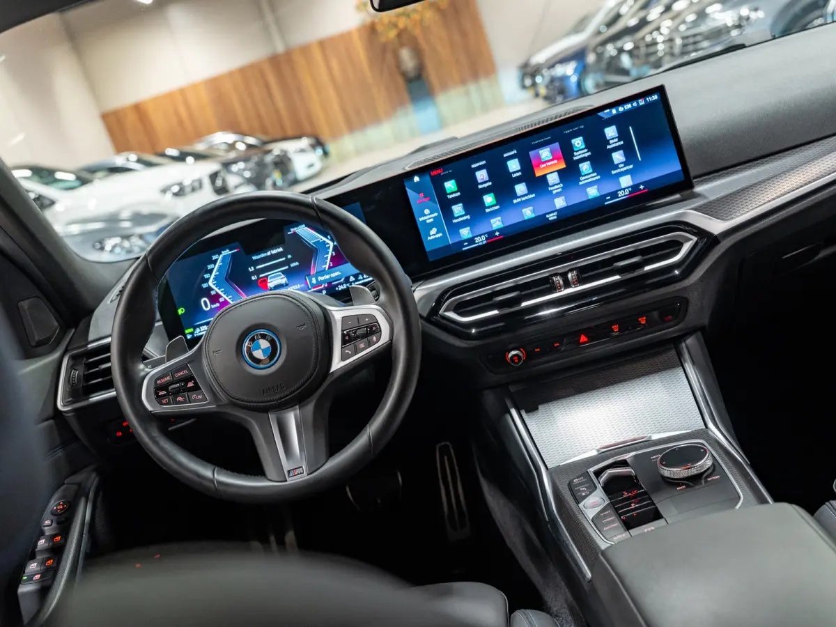 330e M-Sport 292PK, Facelift, Shadow Line, Wide Screen, Voll Led, Navi, Adaptive Cruise, Voll Onderhoud