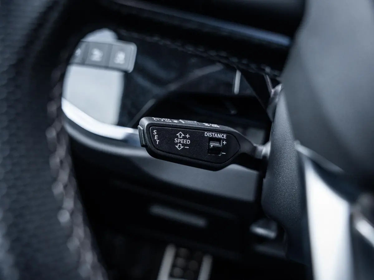 45 TFSI e S edition 3x S-Line l Pano l 360cam l ACC l 20''