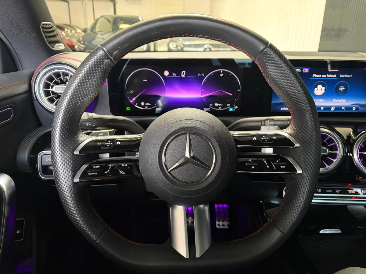 250 e Star Edition AMG Line Plus Pano/Keyless/Full Options