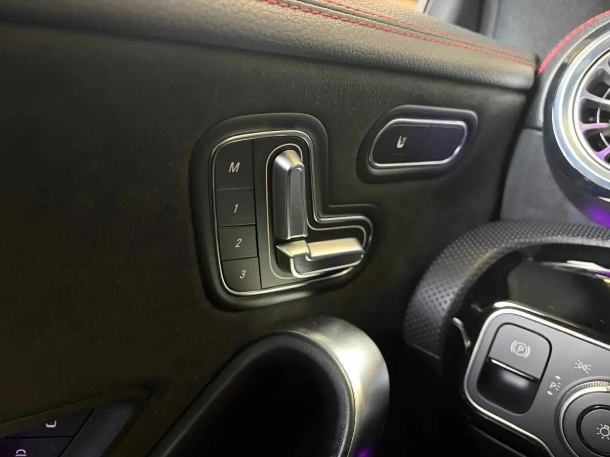 250 e Star Edition AMG Line Plus Pano/Keyless/Full Options