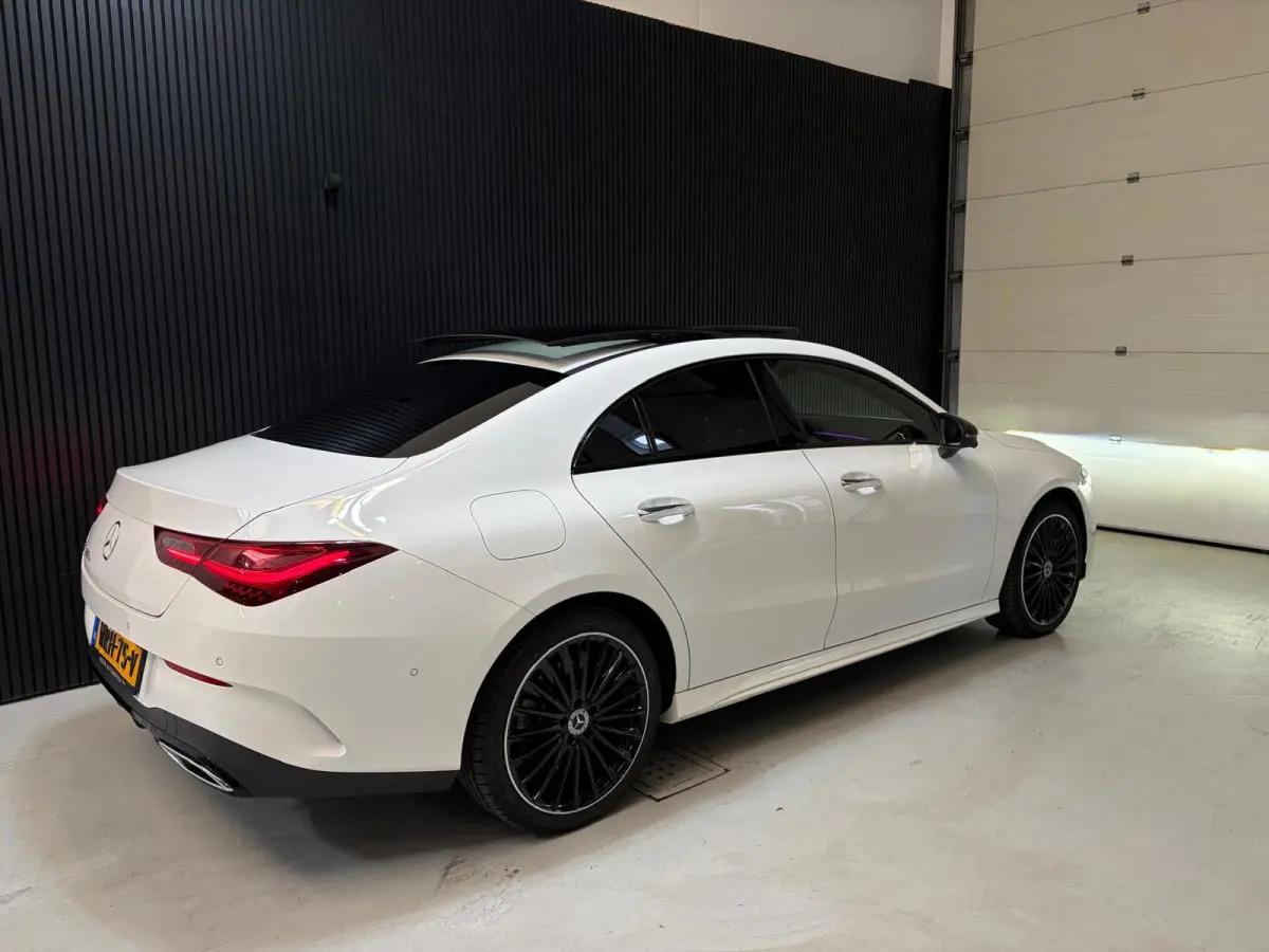 250 e Star Edition AMG Line Plus Pano/Keyless/Full Options