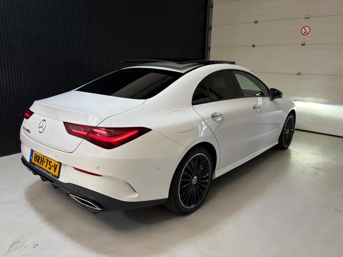 250 e Star Edition AMG Line Plus Pano/Keyless/Full Options