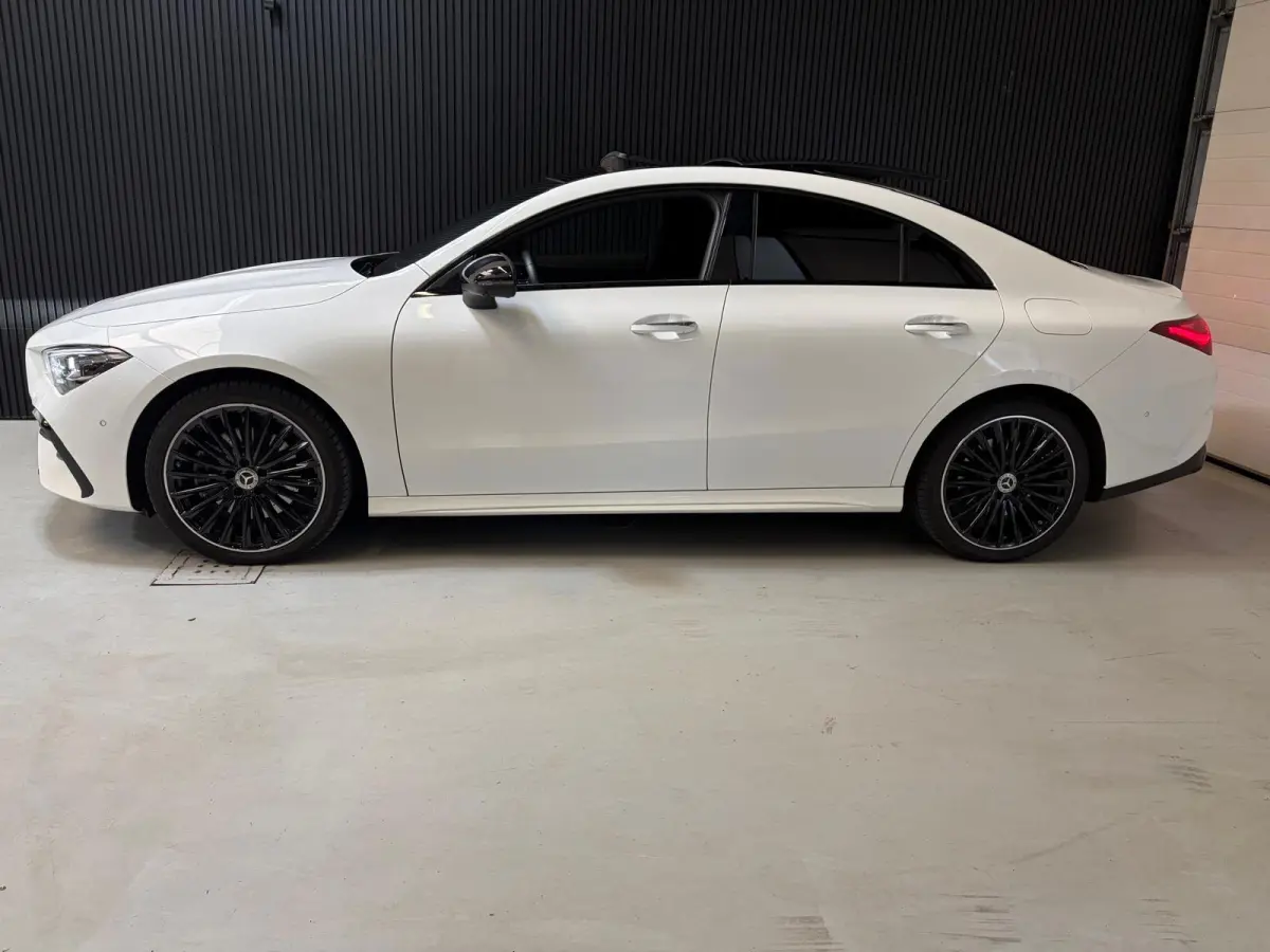 250 e Star Edition AMG Line Plus Pano/Keyless/Full Options