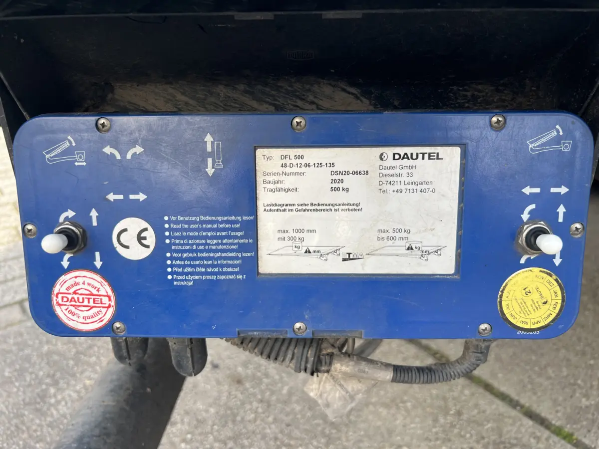 35S16 2.3 | AUTOMAAT | BAKWAGEN / MEUBELBAK | LAADKLEP | TREKHAAK | CAMERA | NAVI | CRUISE CONTROL | AIRCO | DAB | BLUETOOTH