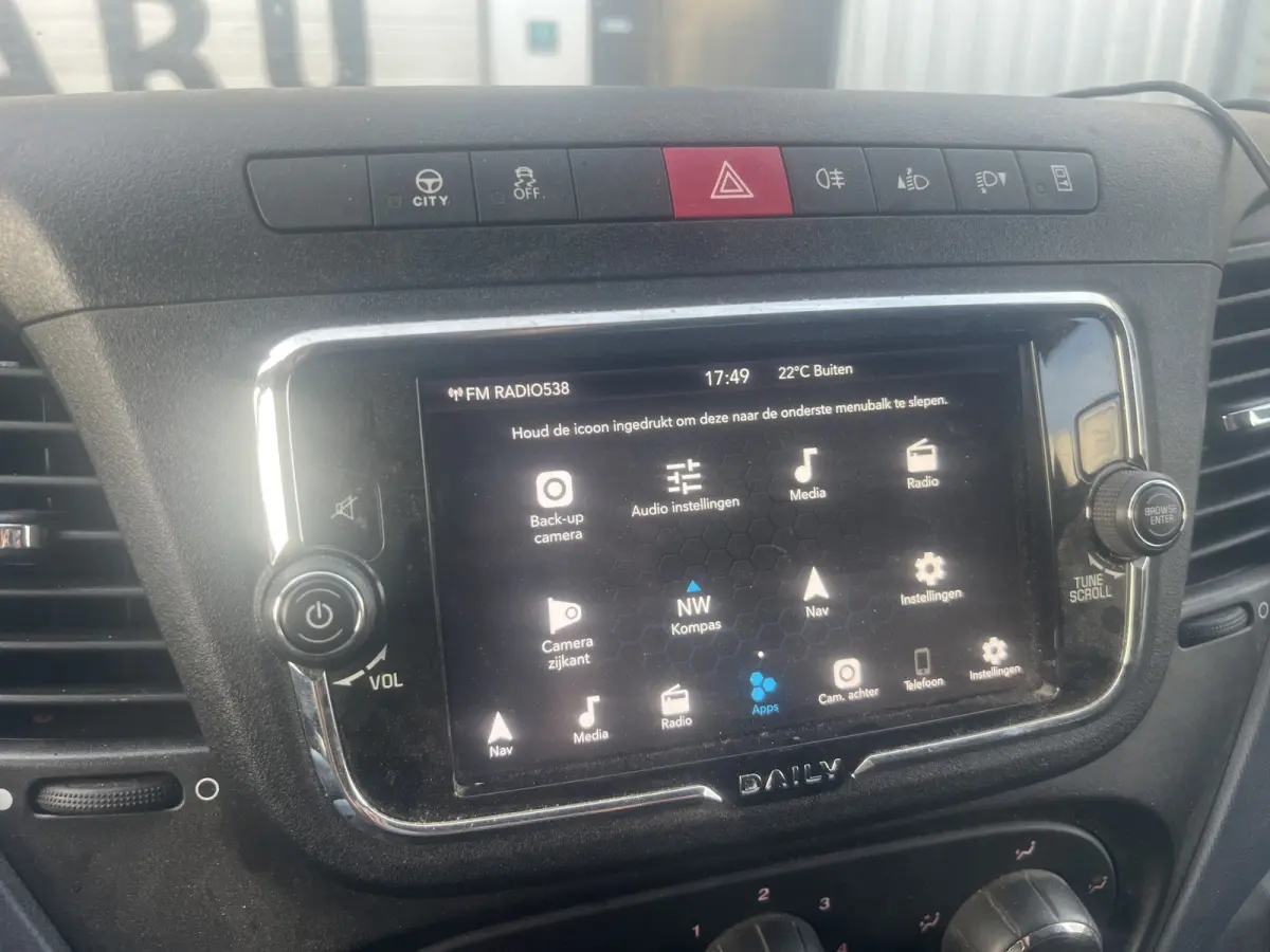 35S16 2.3 | AUTOMAAT | BAKWAGEN / MEUBELBAK | LAADKLEP | TREKHAAK | CAMERA | NAVI | CRUISE CONTROL | AIRCO | DAB | BLUETOOTH