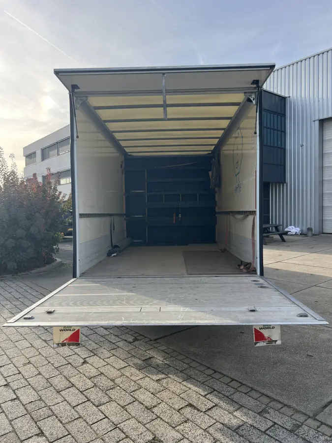 35S16 2.3 | AUTOMAAT | BAKWAGEN / MEUBELBAK | LAADKLEP | TREKHAAK | CAMERA | NAVI | CRUISE CONTROL | AIRCO | DAB | BLUETOOTH