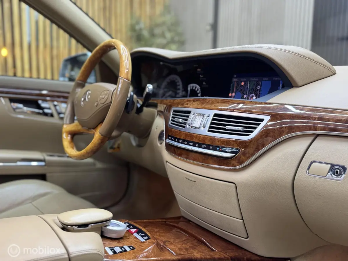 350 Prestige Plus|Pano|Led|Soft close|Cam