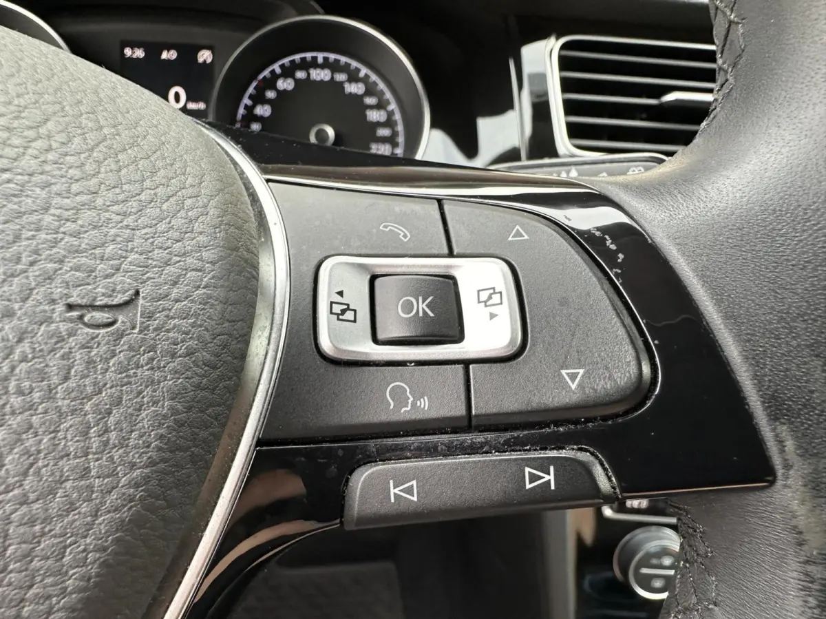 1.4 TSI Allstar edition Clima Navi PDC v+a Adap Cruise