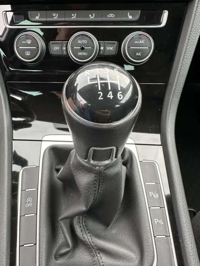 1.4 TSI Allstar edition Clima Navi PDC v+a Adap Cruise