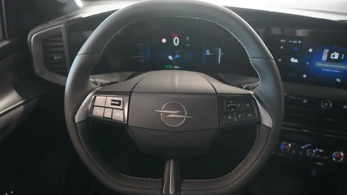 1.2 Turbo Hybrid GS ** MATRIX, ACC, STUUR VERW, APPLE, CAMERA  ** Ex OPEL AG - UNFALLFREI ** ** INFORMEER OOK NAAR ONZE AANTREKKELIJKE FINANCIAL-LEASE TARIEVEN **