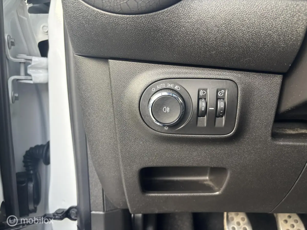 1.4 PANO CARPLAY PDC STOEL-STUURVERWARMING AIRCO