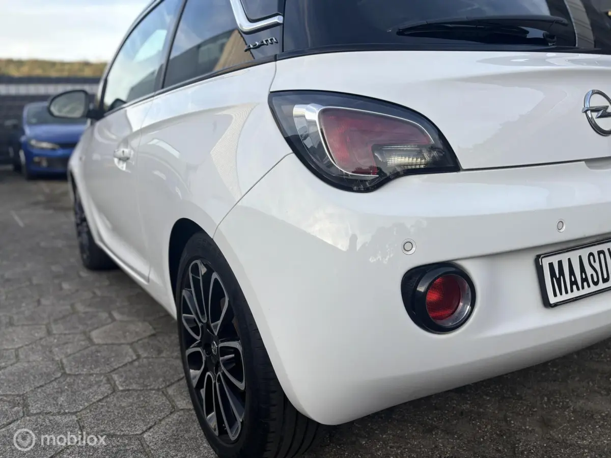 1.4 PANO CARPLAY PDC STOEL-STUURVERWARMING AIRCO