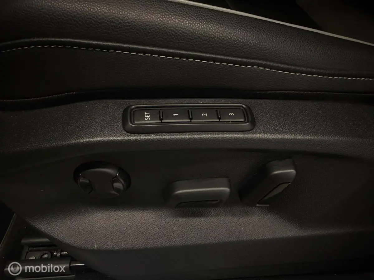1.5 TSI R-Line Panorama/Leder/Memory/Trekhaak