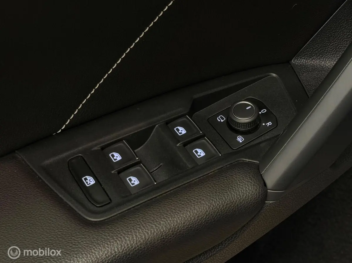 1.5 TSI R-Line Panorama/Leder/Memory/Trekhaak