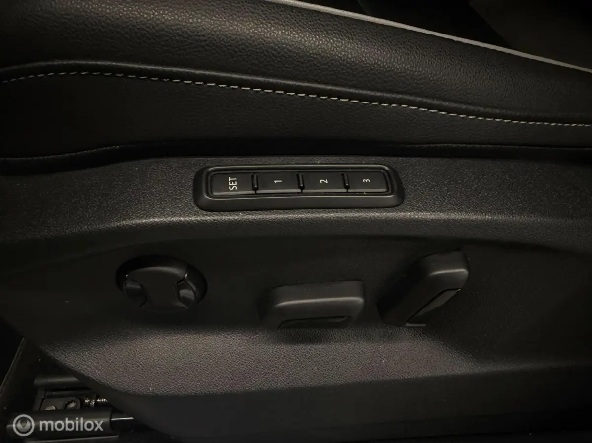 1.5 TSI R-Line Panorama/Leder/Memory/Trekhaak
