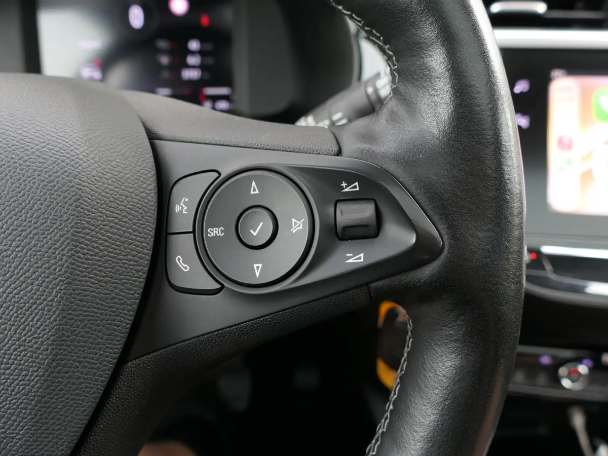 1.2 Elegance | Panoramadak | Achteruitrijcamera | Half leder | Stuur-/Stoelverwarming | LED | Lichtmetalen velgen | Climate Control | Apple-/Android Carplay | Cruise Control