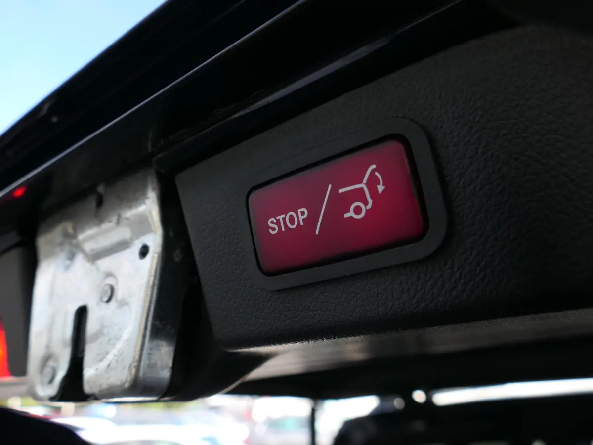 250d 4-MATIC Lang Exclusive | 7-persoons | Panoramadak | 360°-camera | Standkachel | Burmester | Carbon interieur | Dodehoek detectie | Elektrische schuifdeuren + achterklep | Stoelventilat