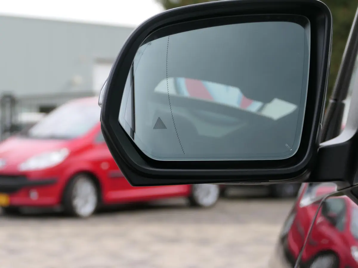 250d 4-MATIC Lang Exclusive | 7-persoons | Panoramadak | 360°-camera | Standkachel | Burmester | Carbon interieur | Dodehoek detectie | Elektrische schuifdeuren + achterklep | Stoelventilat