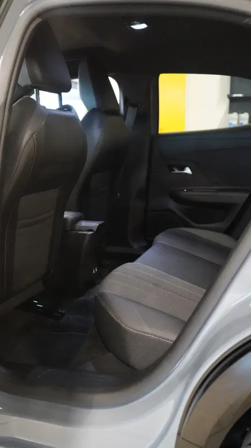 1.2 Turbo Hybrid GS ** MATRIX, ACC, COMFORT PACK MET VERW. STUUR, CAMERA, APPLE  ** Ex OPEL AG - UNFALLFREI ** ** INFORMEER OOK NAAR ONZE AANTREKKELIJKE FINANCIAL-LEASE TARIEVEN **