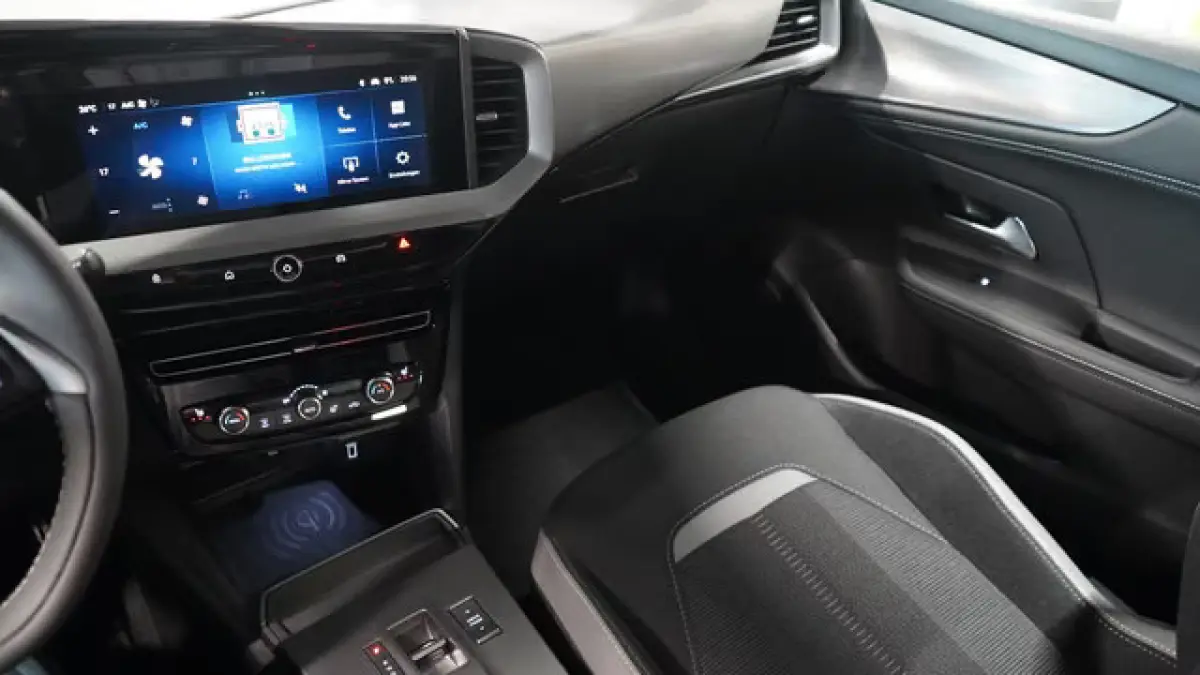 1.2 Turbo Hybrid GS ** MATRIX, ACC, COMFORT PACK MET VERW. STUUR, CAMERA, APPLE  ** Ex OPEL AG - UNFALLFREI ** ** INFORMEER OOK NAAR ONZE AANTREKKELIJKE FINANCIAL-LEASE TARIEVEN **
