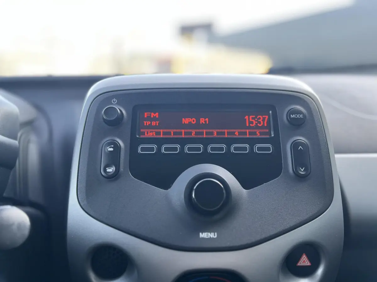 1.0 e-VTi Active TOP! AIRCO|LED|NAP