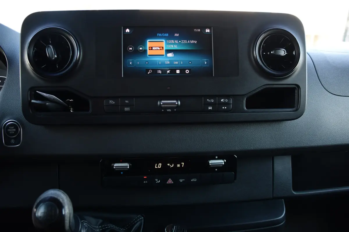 314 2.2 CDI L2H2 RWD Black Edition Camera, Cruise, Carplay, Bearlock, Multimedia, Stoelverwarming, Betimmering, Uniek!