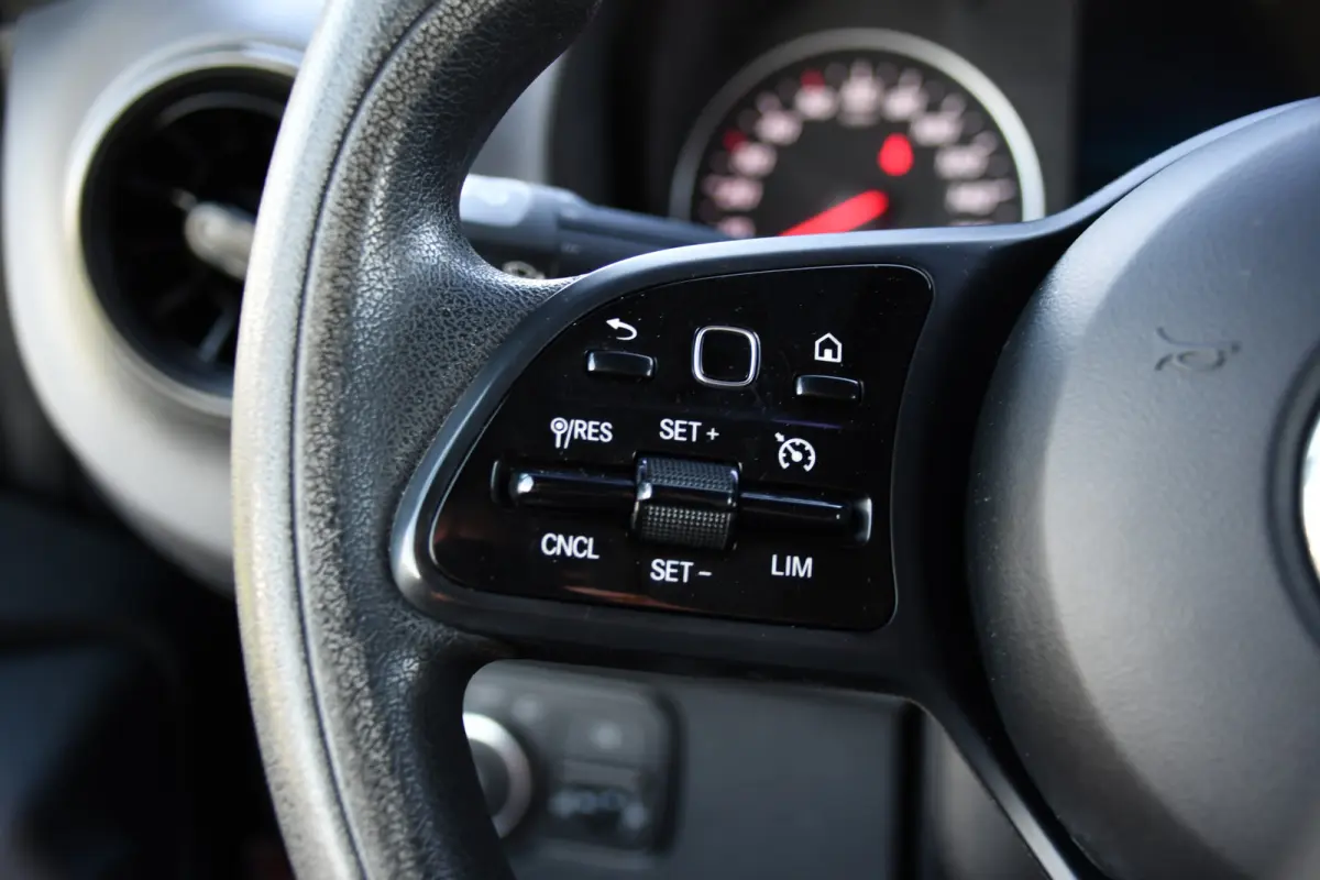 314 2.2 CDI L2H2 RWD Black Edition Camera, Cruise, Carplay, Bearlock, Multimedia, Stoelverwarming, Betimmering, Uniek!