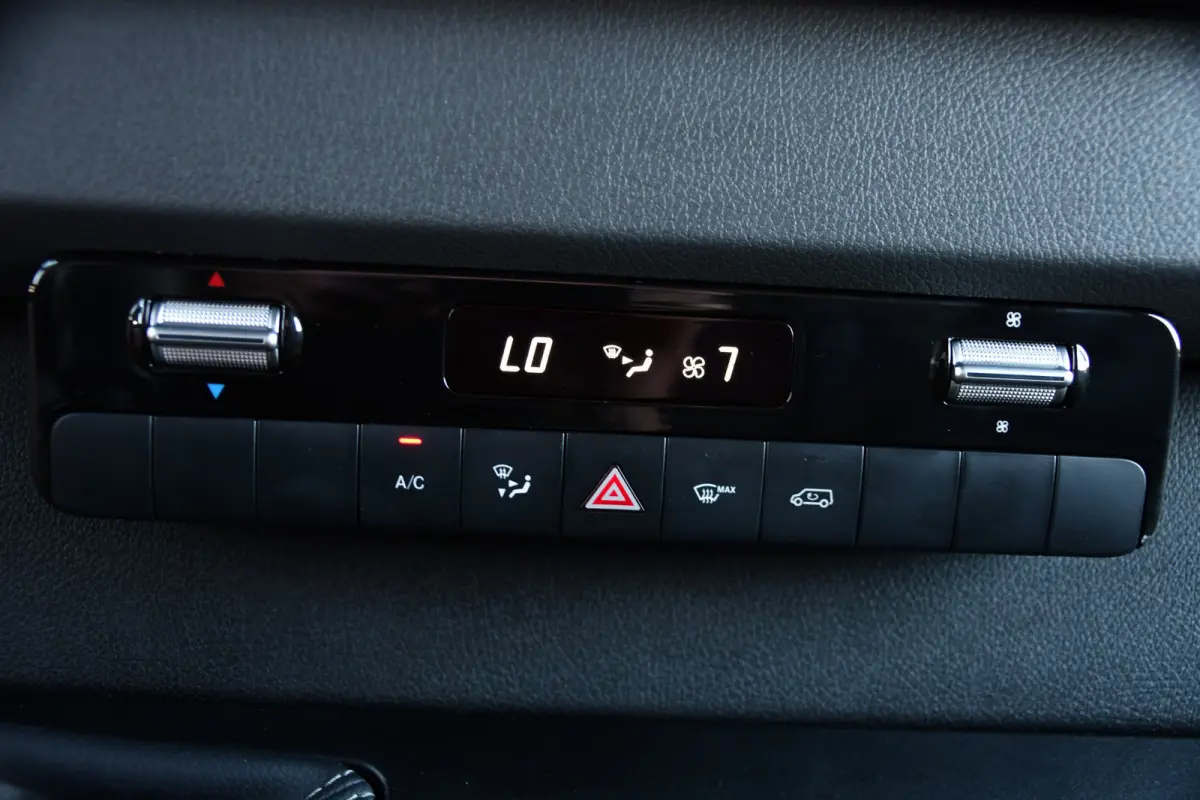 314 2.2 CDI L2H2 RWD Black Edition Camera, Cruise, Carplay, Bearlock, Multimedia, Stoelverwarming, Betimmering, Uniek!
