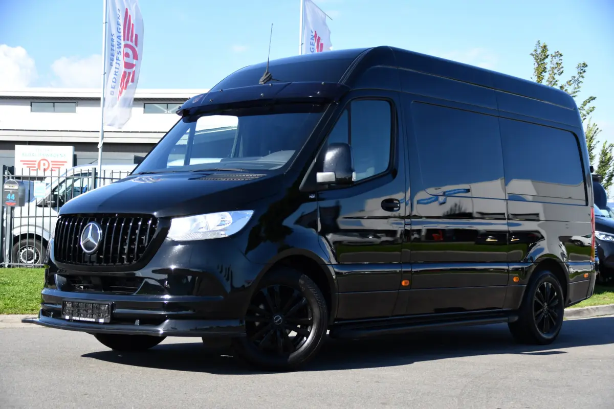 314 2.2 CDI L2H2 RWD Black Edition Camera, Cruise, Carplay, Bearlock, Multimedia, Stoelverwarming, Betimmering, Uniek!