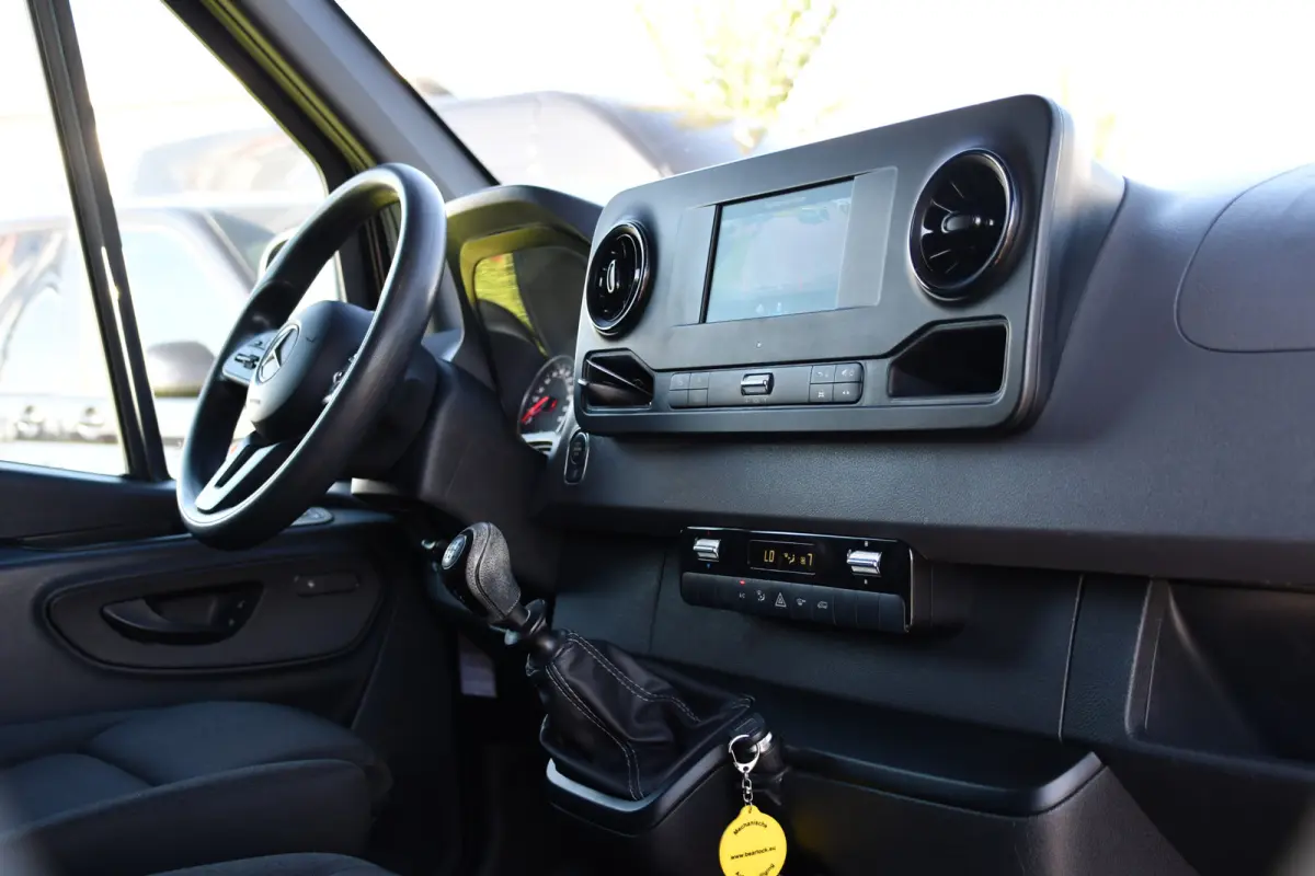 314 2.2 CDI L2H2 RWD Black Edition Camera, Cruise, Carplay, Bearlock, Multimedia, Stoelverwarming, Betimmering, Uniek!