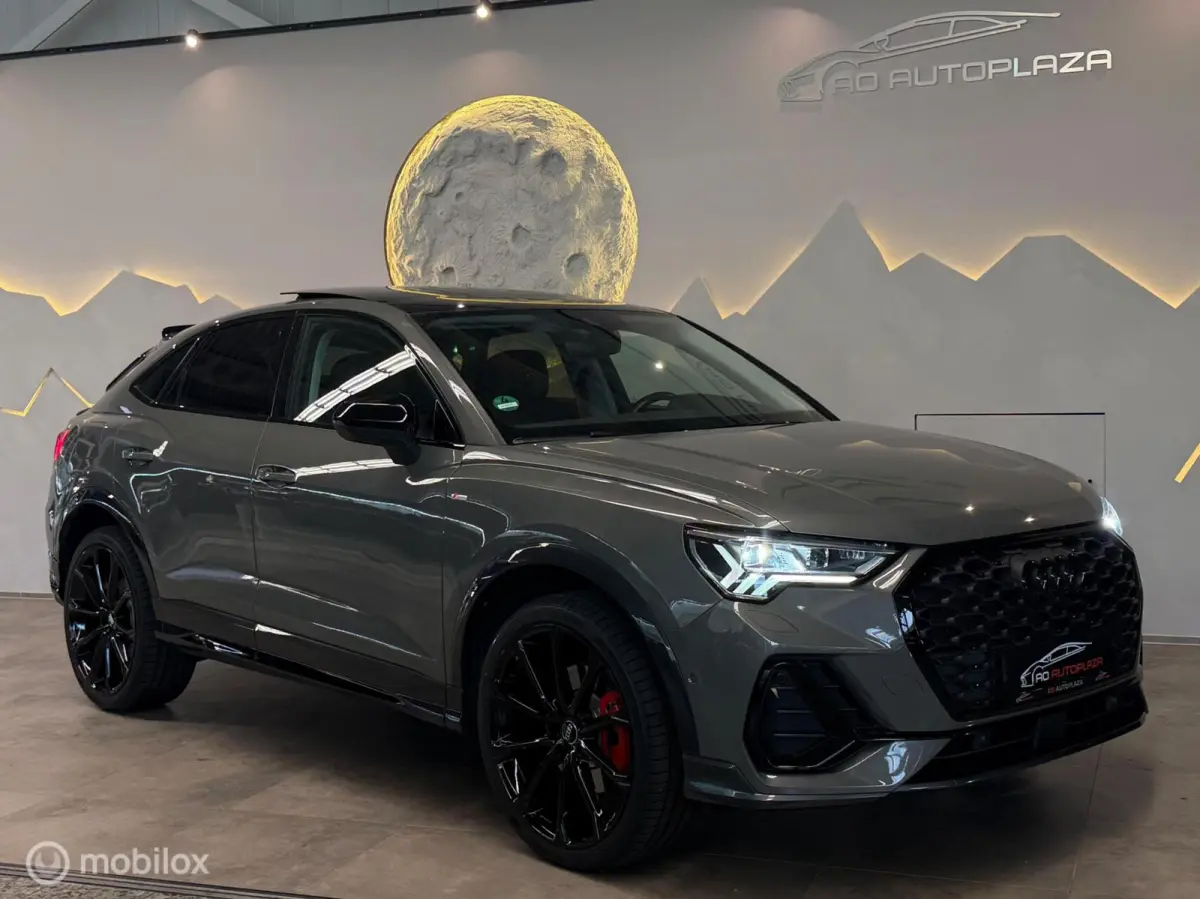 45 TFSI e S-line Panorama/RS Q3 look/Sonos/360/21''